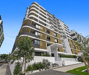 A Luxury Residence Offering Exceptional Convenience in a Prime Loca... - Photo 3