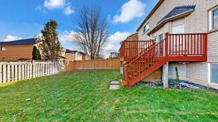 For Lease - 45 Gartshore Drive Unit# Main, Whitby, Ontario - Photo 4