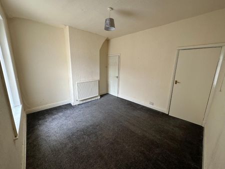Chapel Street, Colne - Photo 5
