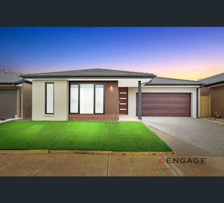 832 Morris Road, Truganina, Vic 3029 - Photo 2