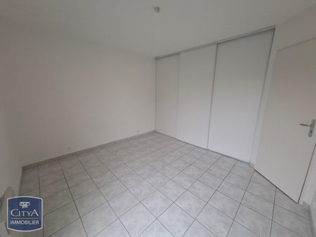 Location Appartement 2 pièces 53m² VILLENEUVE SUR LOT 47300 - Photo 2