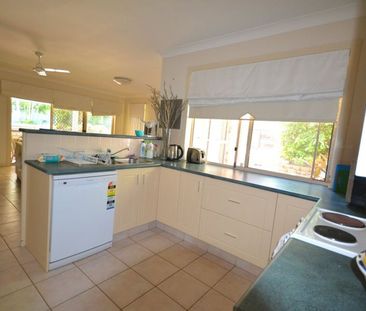 4 Luisa Court, 4217, Benowa Qld - Photo 4