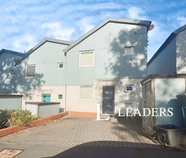 4 bedroom house to rent Bevendean Road, Brighton, East Sussex, BN2 - Photo 4