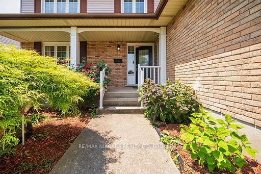 For Lease - 26 CRESTCOMBE Road, St. Catharines, Ontario - Photo 1