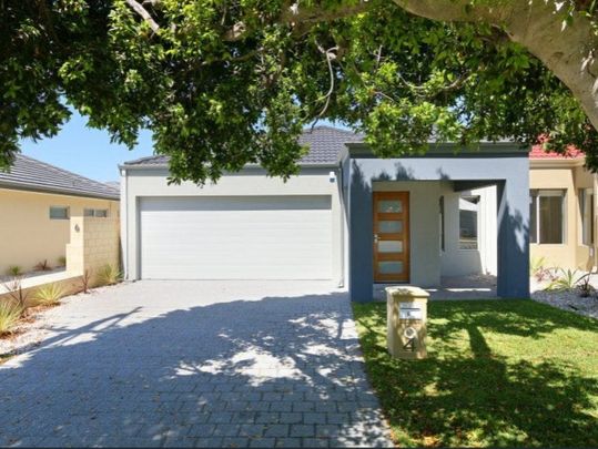 Modern Lifestyle & Perfect Location - Photo 1