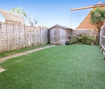 Houghton Way, Hellingly, Hailsham, East Sussex, BN27 - Photo 2