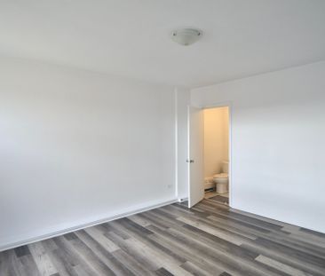 Condo for rent, Mont-Royal - Photo 5