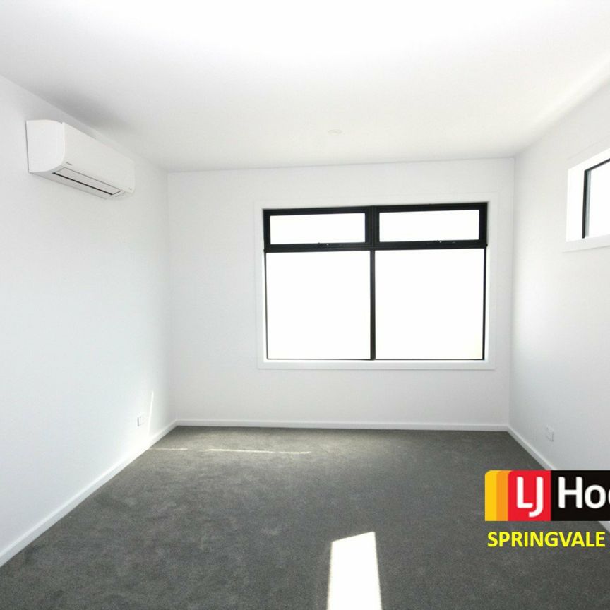 BRAND NEW TOWNHOUSE - Photo 1