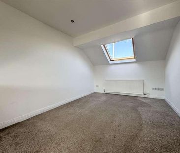 Wakefield Road, Scissett, Huddersfield, HD8 - Photo 4