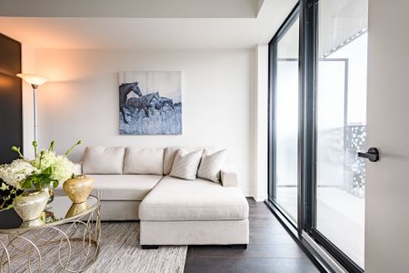 For Lease - 55 Charles Street Unit# 3204, Toronto, Ontario - Photo 4