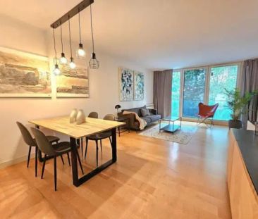 Apartamento en alquiler en Avenida José Fariña, 21 - Photo 2