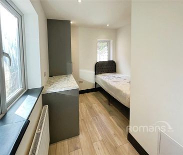 1 bedroom in a house share to rent - Photo 6