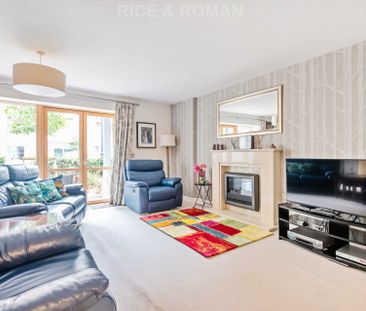 2 Bedroom Apartment, Austin Place – Weybridge - Photo 4