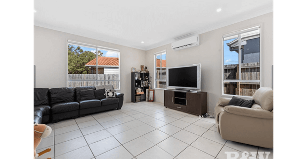 Bayside Living For The Whole Family - Photo 1