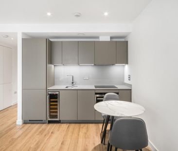 Studio to rent - Photo 2