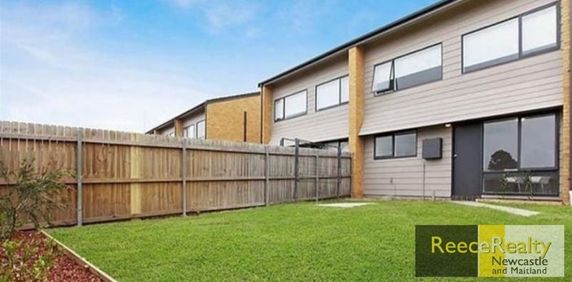 65 Willandra Crescent, Windale - Photo 2