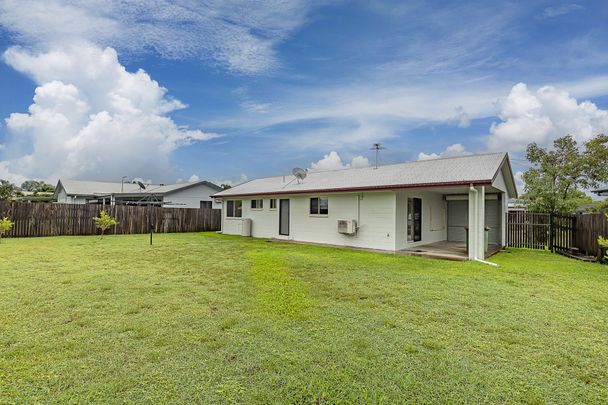 6 Carnarvon Court, Deeragun - Photo 1