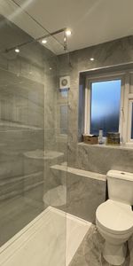 Sutton Hall Road, Greater London, TW5 - Photo 4