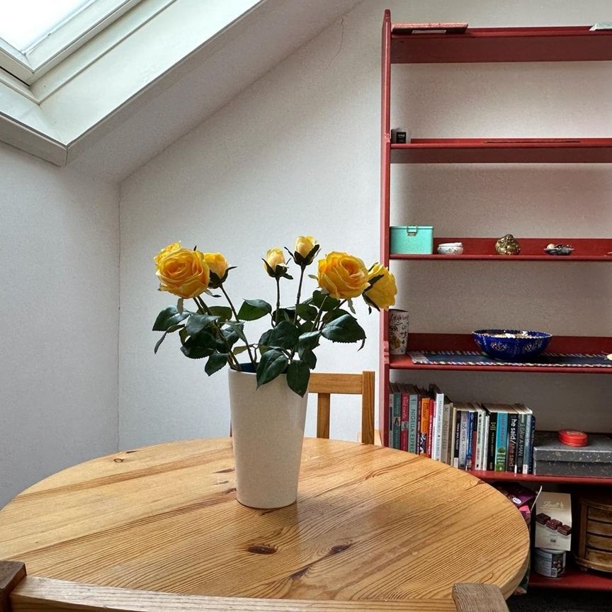 1 Bed Flat, Gleneldon Road, SW16 - Photo 1