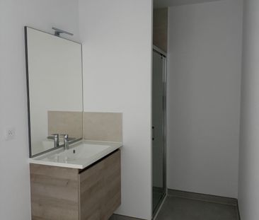 Location Appartement 2 pièces 42m² - Photo 4
