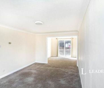 4 bedroom house to rent Hare Close, Buckingham, MK18 - Photo 1