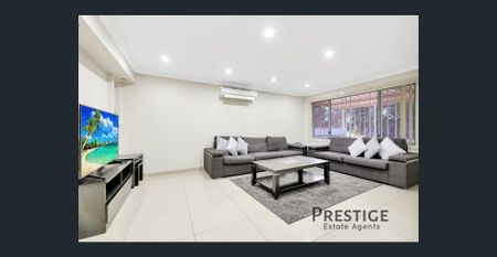 Spacious Family Home in a Prime Bossley Park Location - Photo 2