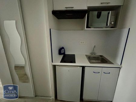 Location Appartement 1 pièce 21m² POITIERS 86000 - Photo 3