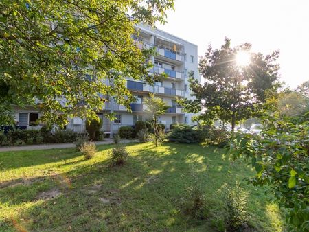 Vom Balkon den Stadtblick genießen. - Foto 4