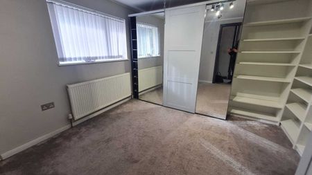 Elder Avenue, Wakefield - Photo 4