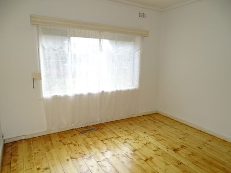 INSPECT & MOE IN NOW - Photo 3