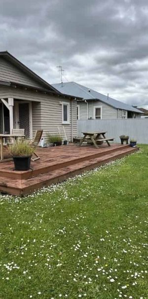 FIVE BEDROOM - CITY CENTRE - Photo 1