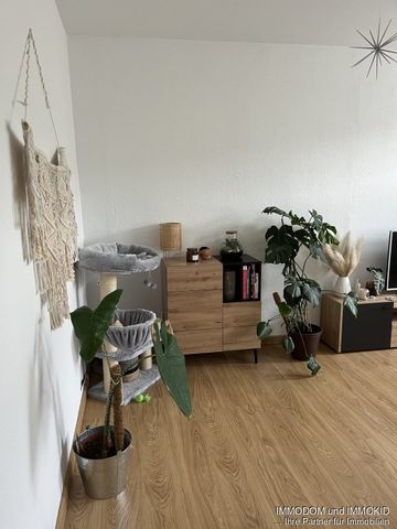 Vollmöblierte 2-Zimmer-Wohnung mit LAMINAT, großer Küche und schönem Badezimmer zu vermieten! - Photo 5