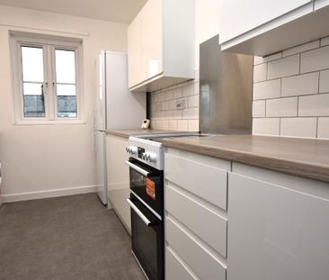 2 bedroom apartment to rent - Photo 6