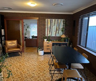 North Perth - Photo 2