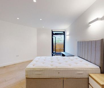 Studio to rent - Photo 5