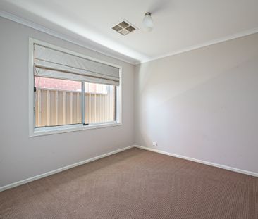 47 Nickel Drive, Aberfoyle Park SA 5159 - House For Rent | Domain - Photo 4