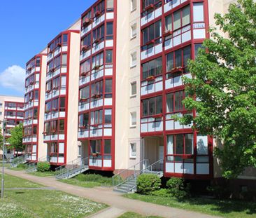 Dusche und Aufzug vorhanden - Photo 2