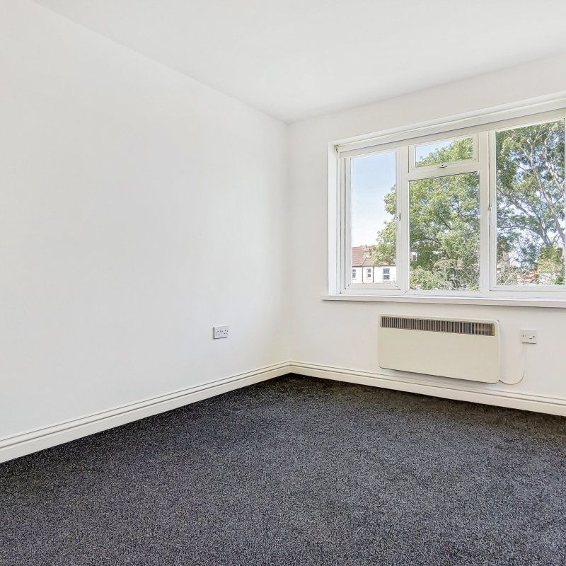 St Philips Avenue - Photo 1