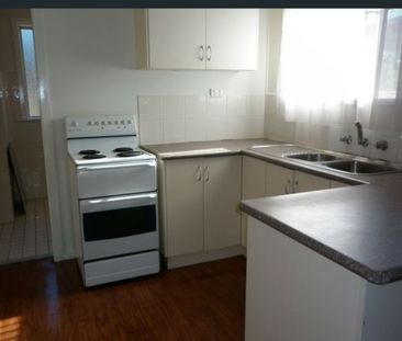 Walk to everything! - Photo 1