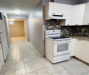 208 Wellington Street E #Bsmt - Photo 1