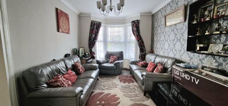 3 bedroom property to rent - Photo 4