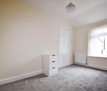 2 bedroom property to rent in Wirral - Photo 4