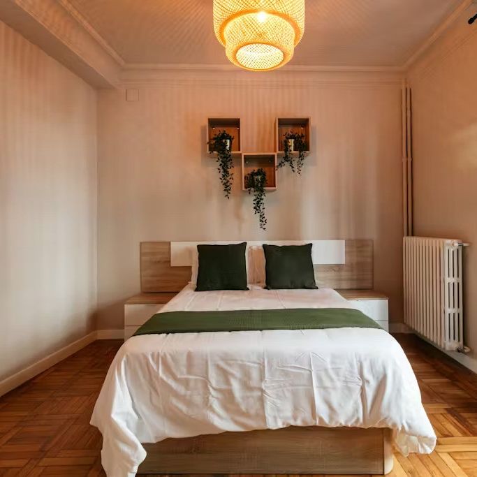 Carrer de Balmes, Barcelona, Catalonia 08006 - Photo 1