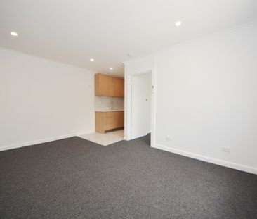 7 / 4 Ormond Road, ORMOND - Photo 4