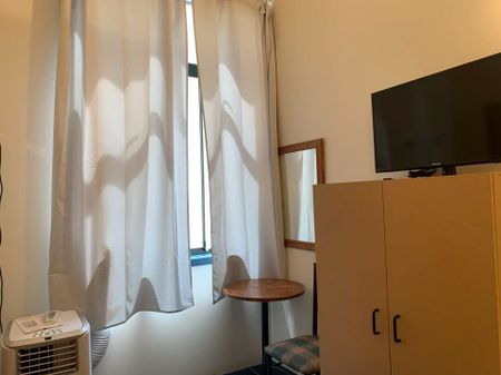 Ideal Apartment for One Person | Fully Furnished | Utilities Included - Photo 2