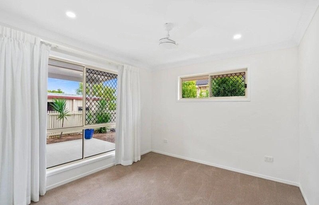 Immaculate Family Home with Extensive Parking in Central Capalaba - Photo 2