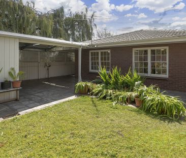 Delightful Spacious Family Home – Superb Location! - Photo 5