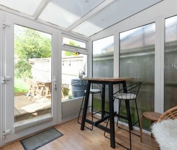 River View, Kennington - Photo 5