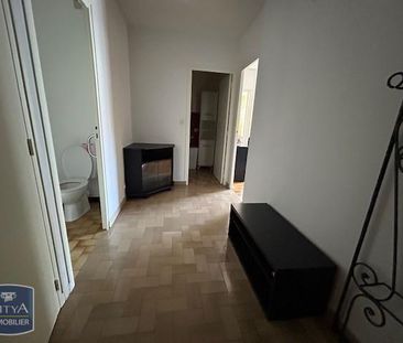 Location Appartement 1 pièce 42m² ST ETIENNE 42000 - Photo 3