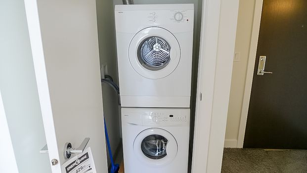 City Views & Sophisticated Vibes At The Guardian. - Photo 1